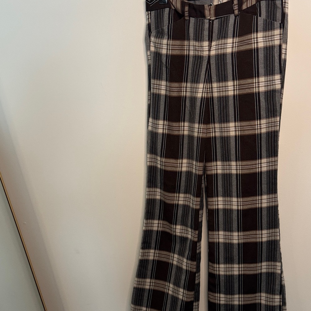 Plaid Wide-Leg Pants in Black and Cream